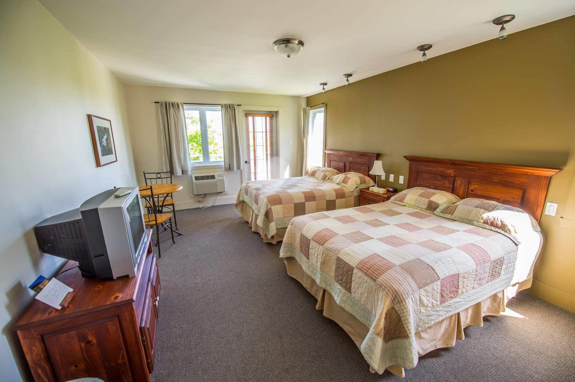 Auberge La Courtepointe Petite-Riviere-Saint-Francois Zewnętrze zdjęcie