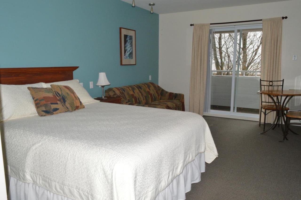 Auberge La Courtepointe Petite-Riviere-Saint-Francois Zewnętrze zdjęcie